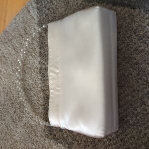 Jessica McClintock Hand Shoulder Crossbody Bag Vintage Beads Pearls Strap Y2K